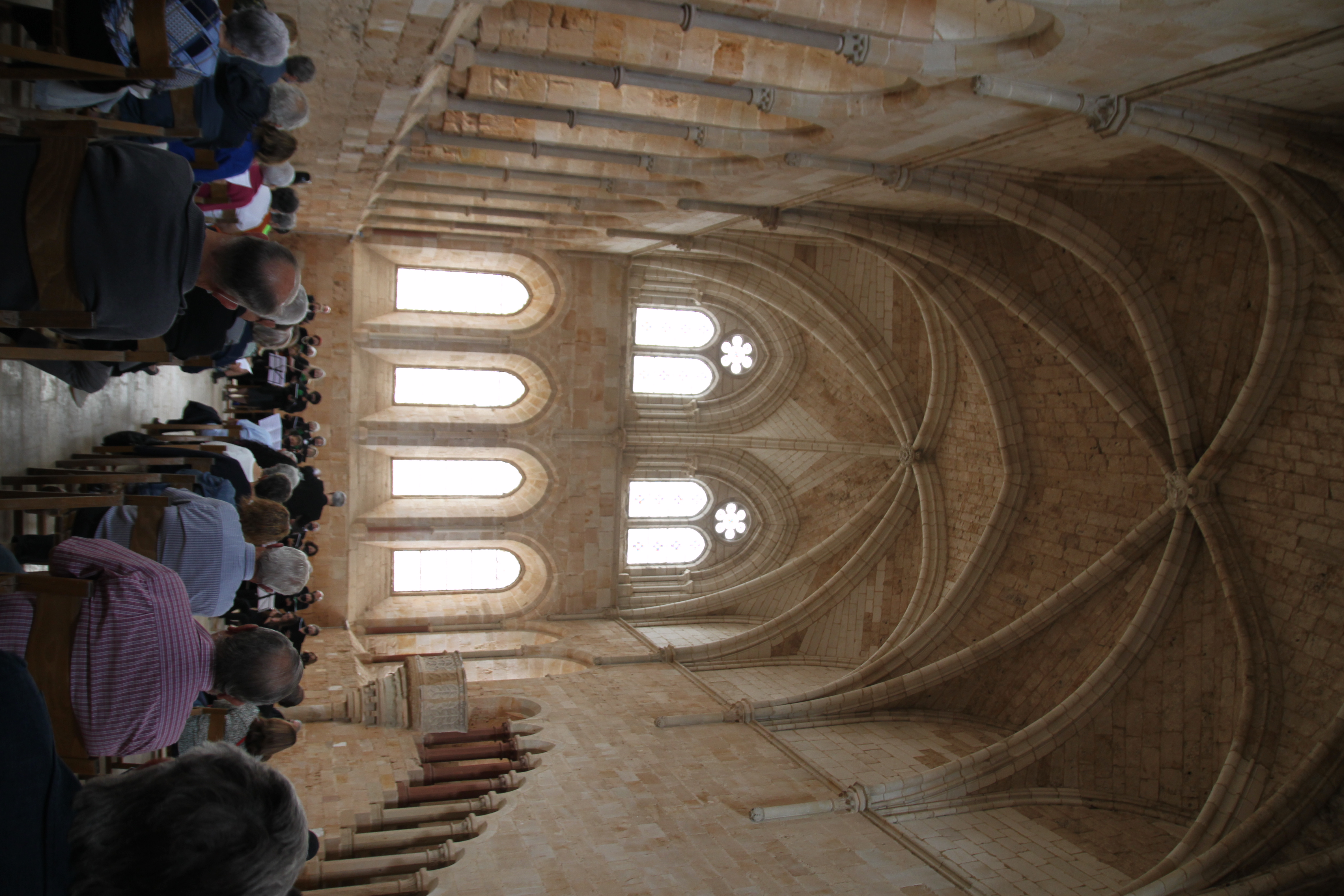Concierto Pasion Coral-Coro Ecuménico Almán en el Monasterio Cisterciense
