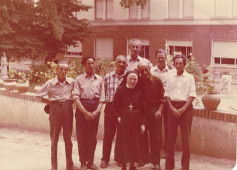 1968 Pastores y madre Leguina