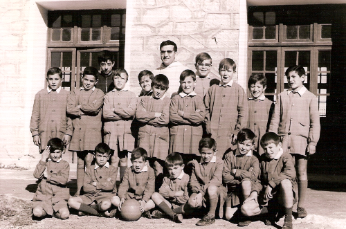 Chicos en la Escuela de la Marquesa de Villa-Huerta